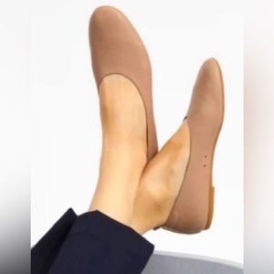Everlane Italian Leather Day Glove Flats